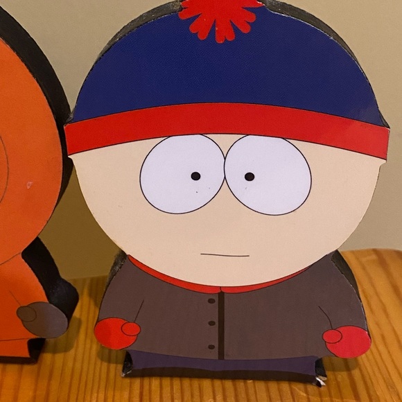 South Park Character Magnets: Cartman on Patrol, Kyle w/brother, Kenny & Stan! - Picture 6 of 8